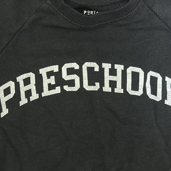 Portage & Main Top - Picture 2 of 3